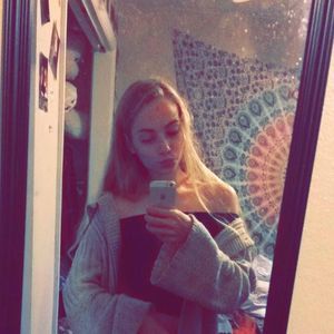 Meet your Posher, Natalia